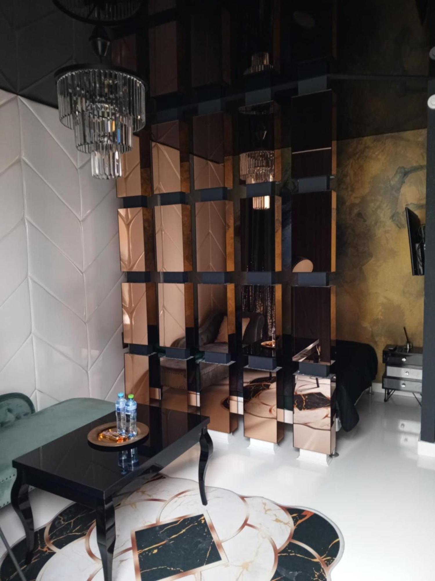 Black House A Ράντομ Εξωτερικό φωτογραφία